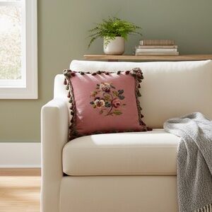 Vintage C&F Home Reddouts's Toss Rose Mauve  Needlepoint Tassel Throw Pillow